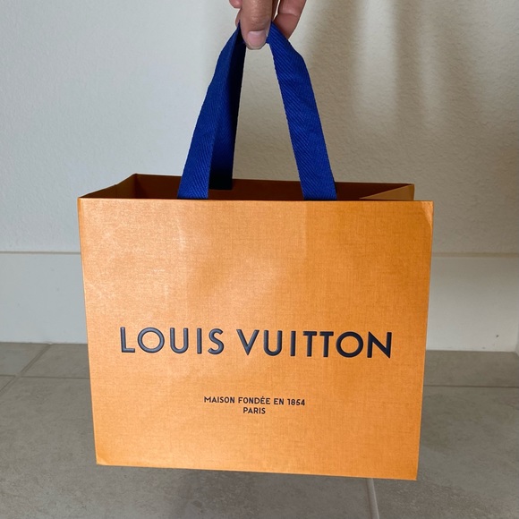 Louis Vuitton Handbags - LOUIS VUITTON Small Paper Shopping Tote